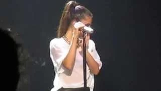 Selena Gomez - Love You Like A Love Song - Stars dance tour Z?nith de Paris HD